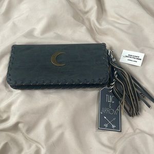 Tillys twig and arrow wallet.